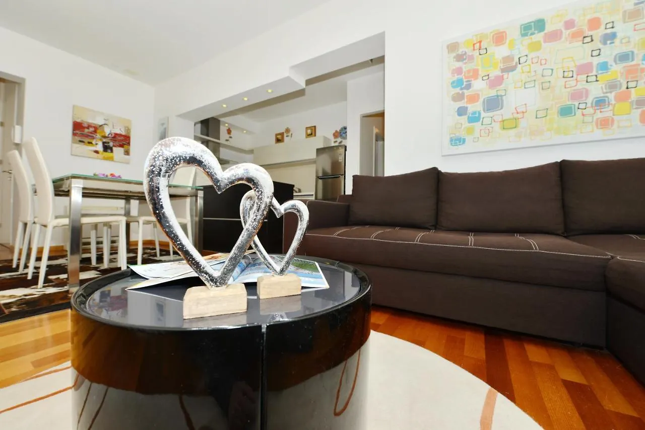 Apartment Ivon Zadar 0*,  Croatia