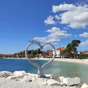 https://apartman-iva-kastela.hotels-in-trogir.com